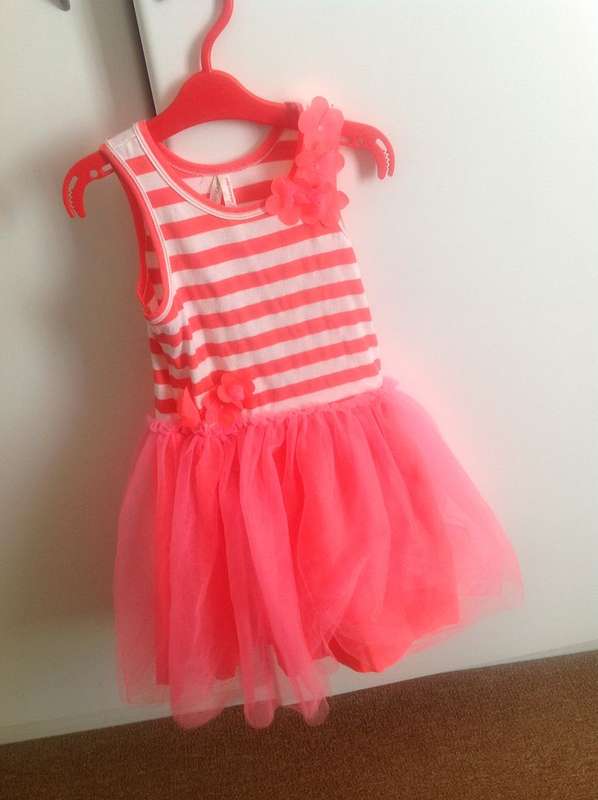 Baby girl peach and white ballerina outfit in size3years By Cotton On