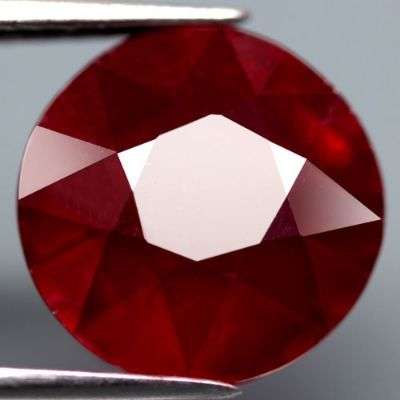HUGE! SOUGHT AFTER ROUND FACET 7.96CT TOP DARK  BLOOD RED NATURAL RUBY -  MADAGASCAR
