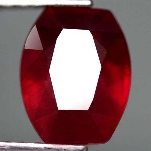 GORGEOUS! FANCY FACET 4.23CT. 100% NATURAL TOP BLOOD RED MADAGASCAN RUBY
