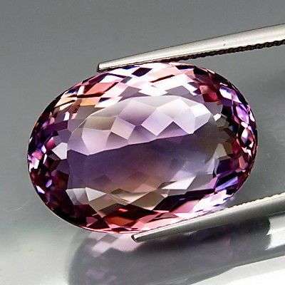 HUGE GLORIOUS 22.20CT. OVAL FACET 100% NATURAL  PURPLE PINK  AND LIGHT GOLDEN BOLIVIAN AMETRINE