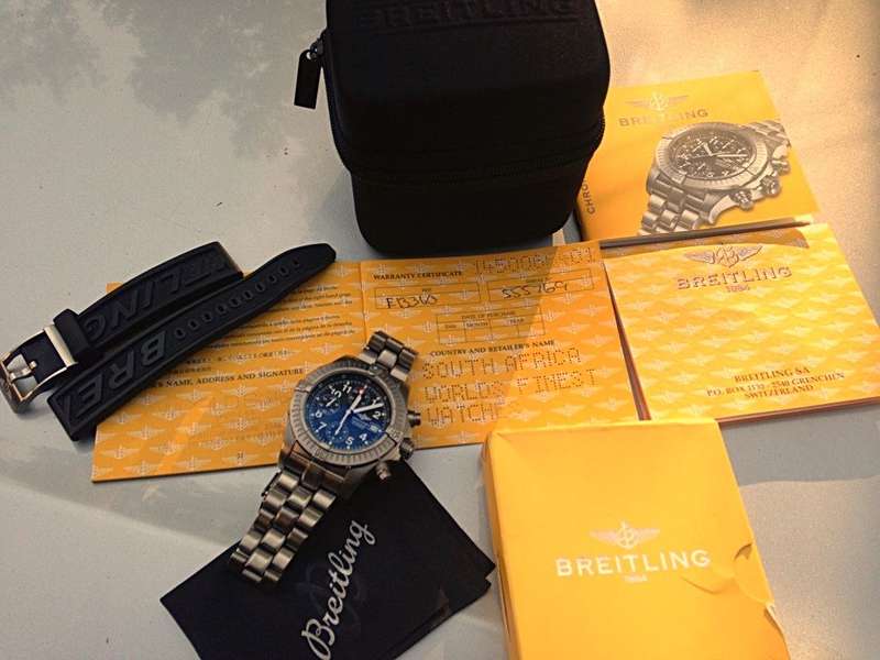 BREITLING CHRONO AVENGER TITANIUM