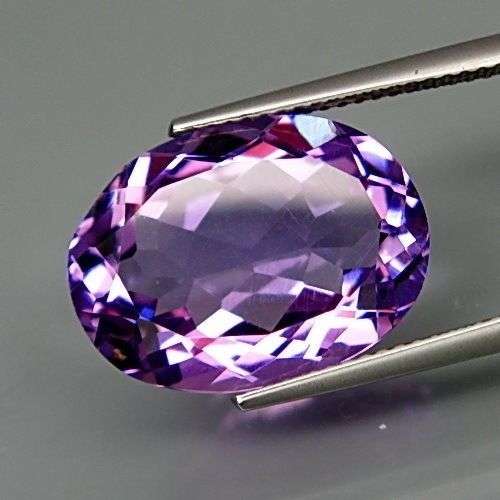 FULL FIRE & EYE CLEAN OUTSTANDING 10.46CT. OVAL FACET 100% NATURAL ANAHI BOLIVIAN AMETHYST