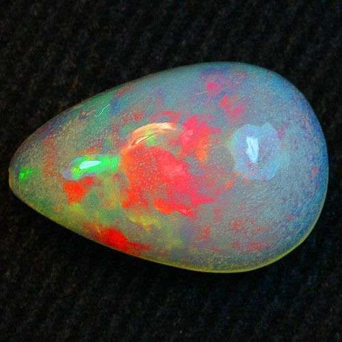 WORLD CLASS MUSEUM QUALITY  3.00CT. PEAR FACET 100% NATURAL ELECTRIC RED RAINBOW PLAY DELANTA  OPAL