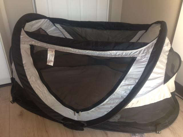 Deryan Peuter Travel Cot - Silver