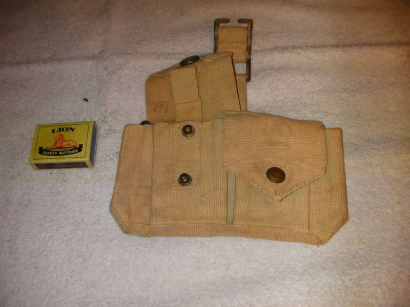 Small Pistol or Revolver ammo pouche's