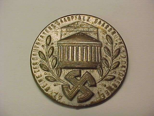WWII German SONNENRAD SUNWHEEL Badge R10 NO RESERVE!