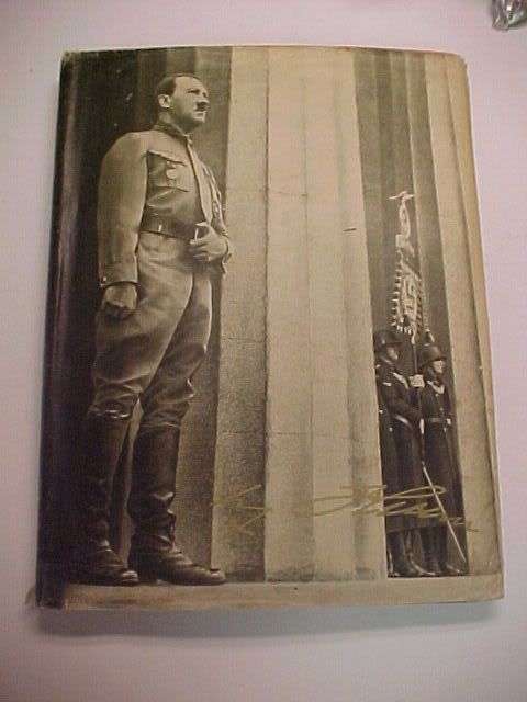 WWII German ADOLF HITLER Cig Book w Dustjacket!