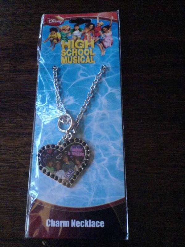 HIGH SCHOOL MUSICAL CHARM NECKLACE