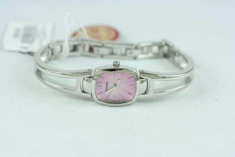 FOSSIL LADIES SILVER BANGLE BRACELET WATCH