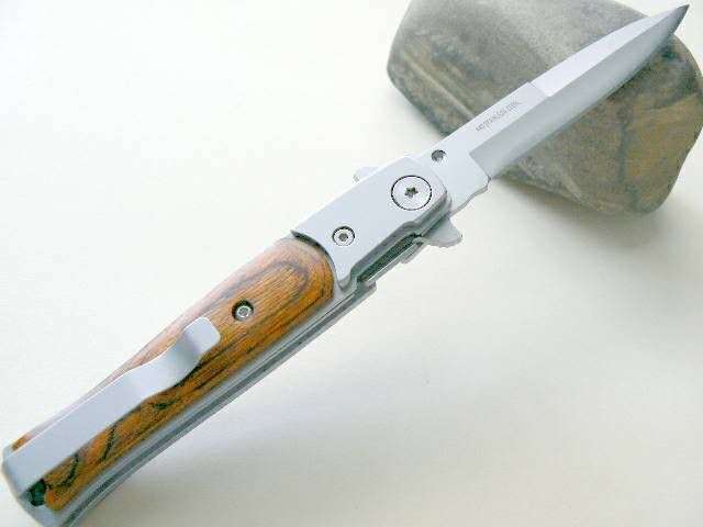 http://i217.photobucket.com/albums/cc179/johnstarty/Captured2008-5-300168.jpg?t=1210427880