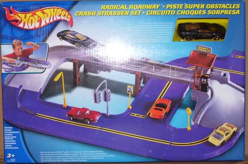 HotWheels - Radical Roadway