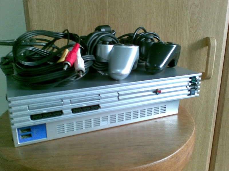 Sony Playstation 2 for Spares or Repair - WITH CHIP!!!