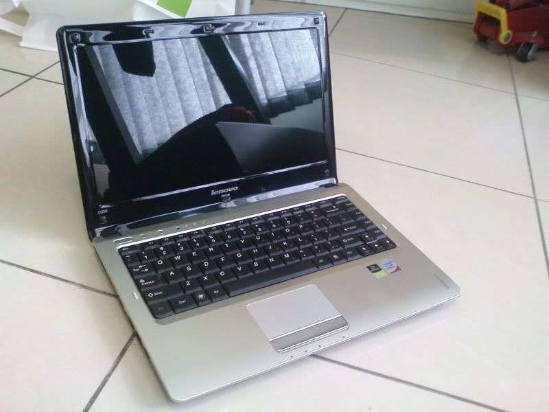 Lenovo U350 13.3" Super Slim Laptop with HDMI, 320GB HDD, 4GB RAM
