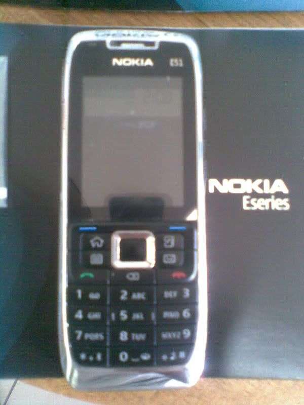 Nokia E51 excellent condition - White Steel - Price Reduced!