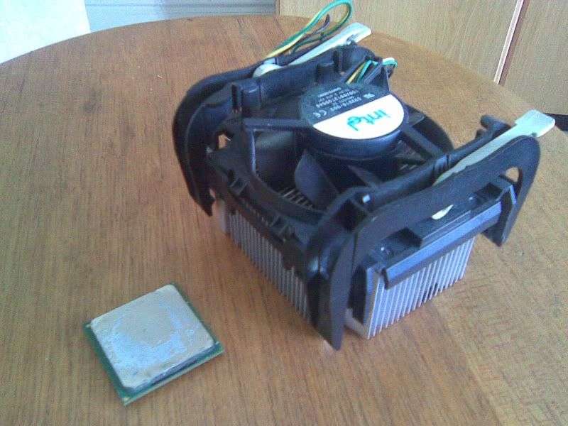 Intel Pentium 4 CPU - 3ghz HT + FAN
