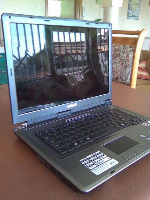 Asus X51R with ATI Radeon Express 1100