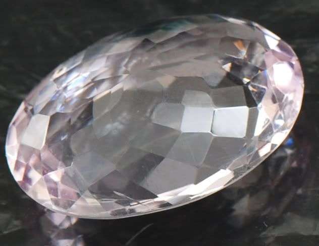 33.10cts 100% Natural Untreated Bolivia  Amethyst Gemstone