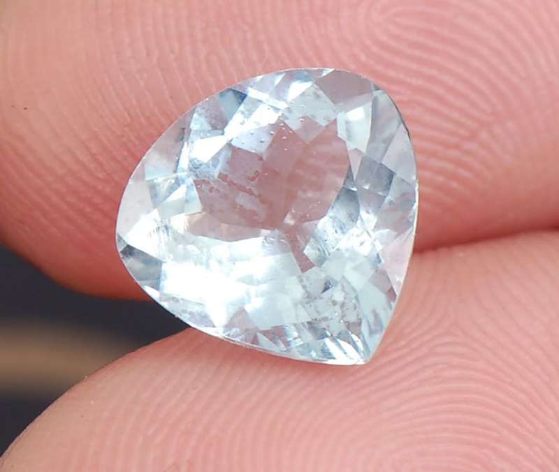 2.65cts Santa Maria Blue Brazil Aquamarine Gemstone - VVS/IF