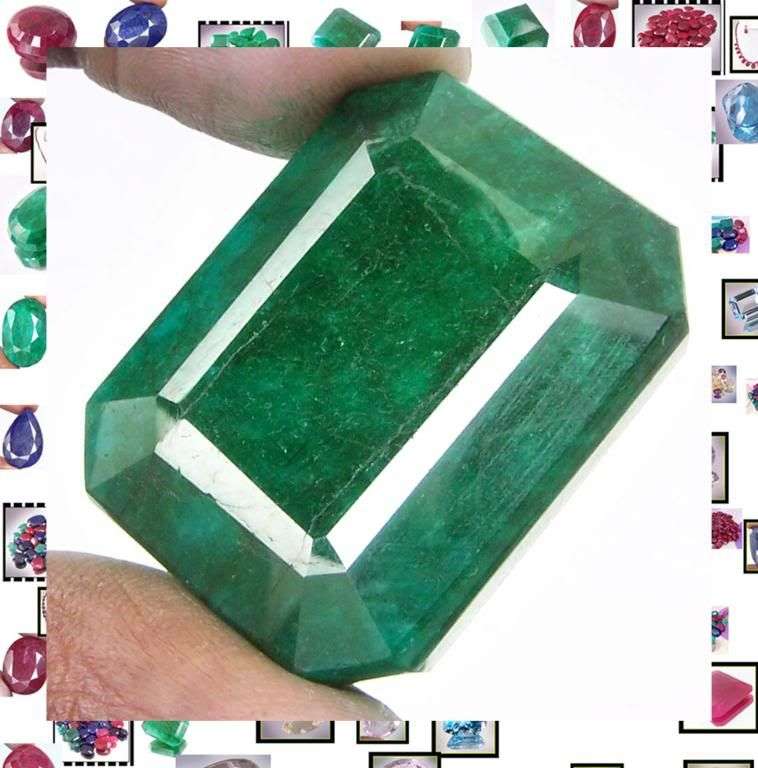 120.65cts Huge & Rare Brazil Green Emerald Gemstone