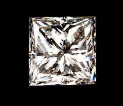 2 CTS Princess Cut 6mm Diamond simulant - FINEST LAB CREATED DIAMOND