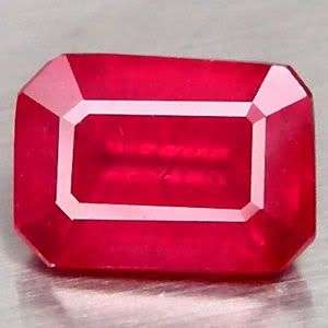 1.85 CT.SHIMMERING!  Top Blood Red Natural Ruby Gemstone . Top class!
