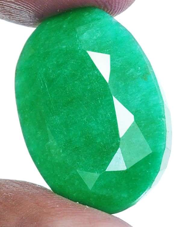 30.20cts Natural Brazil Green Emerald