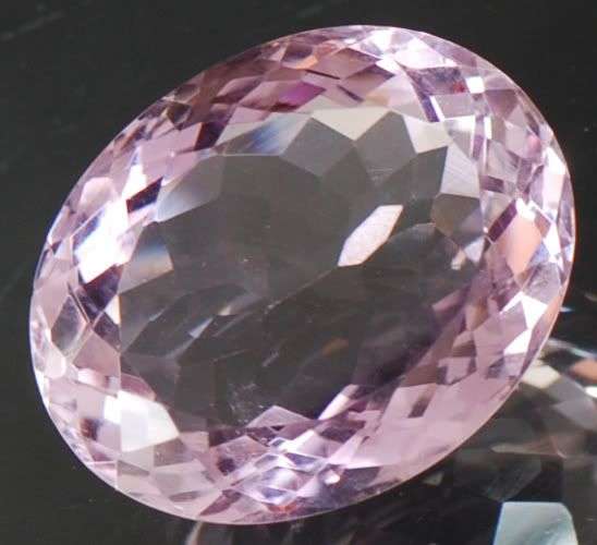 16.00cts Natural Flawless Bolivia Amethyst Gemstone