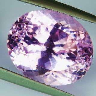 COLLECTORS! AAA+ Perfect Colour 14.95 CT Kuznite Gemstone - see all my items!