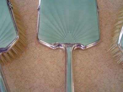 green brush4