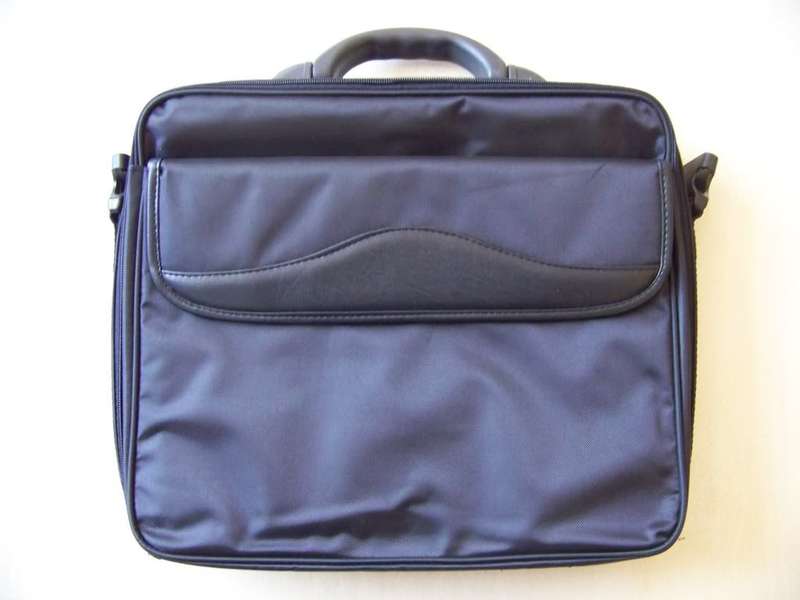 FREE SHIPPING IN SA - NEW 15.4 Laptop / Notebook Bag