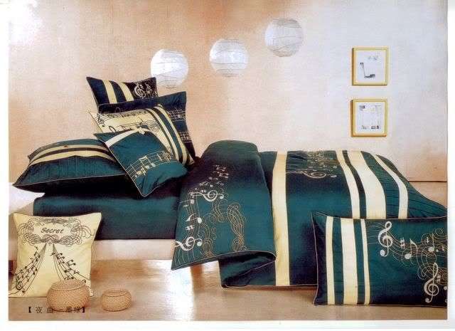 Green Embroidered 6 Pc Duvet set