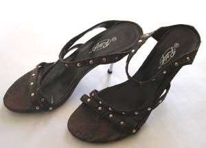 FUNKY STRAPPY HEELS WITH STUDS!!