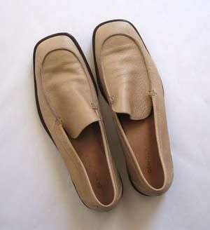STUNNING BEIGE LEATHER SHOES(Made in Brazil)!!!