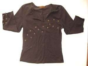 BLACK YDE(vevet) TOP WITH STUDDED DETAIL!!