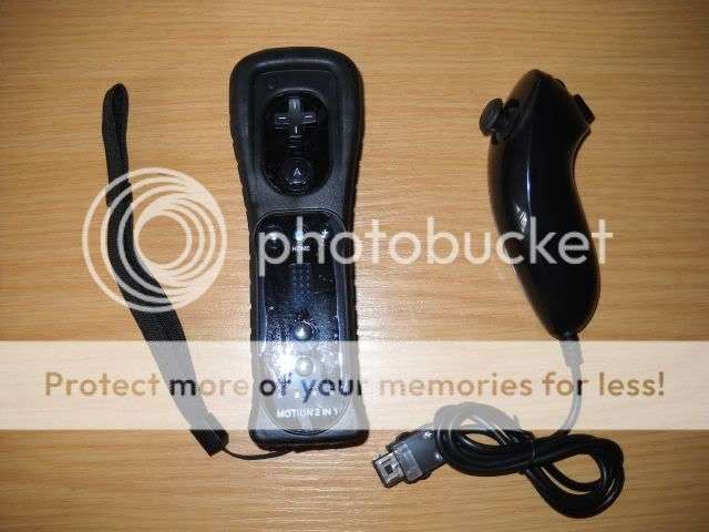 Black Remote (Built-in Motion Plus) And Nunchuck