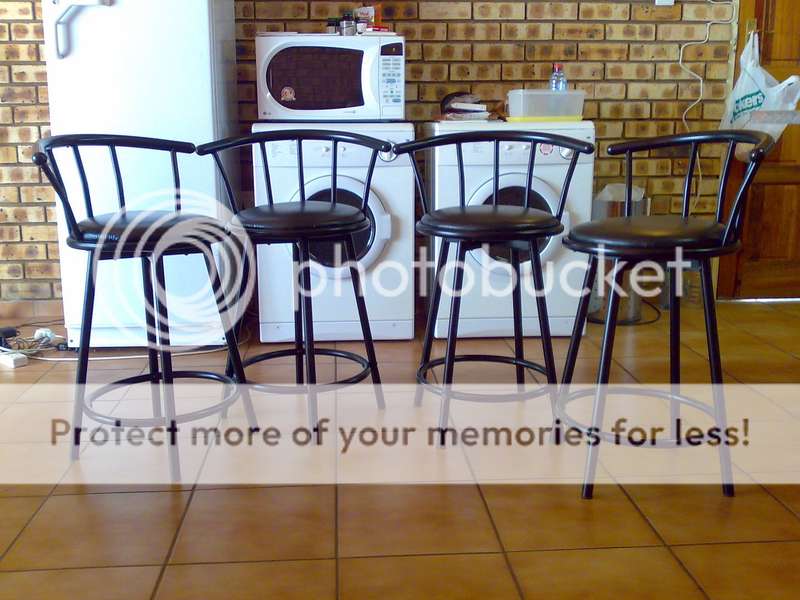 4 swivvel turn around swing complete BAR STOOLS, THEY CAN PASS AS BRAND NEW- VERY STRONG FIRM