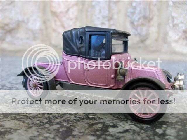 http://i538.photobucket.com/albums/ff349/trainmad1/100_0547Small.jpg?t=1231955446