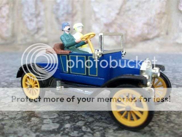 http://i538.photobucket.com/albums/ff349/trainmad1/100_0567Small.jpg?t=1231595333