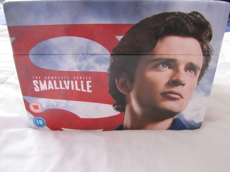 Smallville Complete Series - All Ten Seasons in one box set - IN STOCK