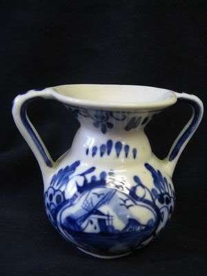 Delft mini vase