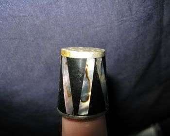 thimble,mother-of-pearl