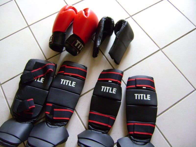 Boxing/Kickboxing Equipment R1 RESERVE