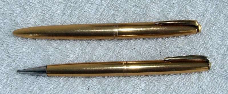 Rare SECRETARY PEN CO. fountain pen and mechanical pencil set, 14ct nib