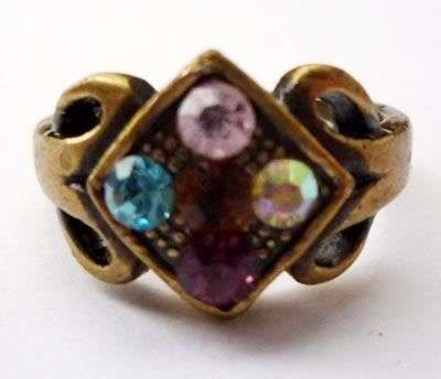 WOW! Stunning 18kgp Antique Style Genuine Austrian Crystal Ring