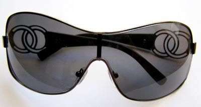STUNNING BLACK SUNGLASSES!!