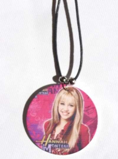 Hannah Montana Necklace *Perfect for Christmas!*
