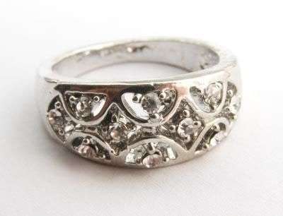 Stunning Designer Crystal Ring Size 8