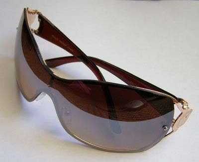 Stylish Gold Sunglasses