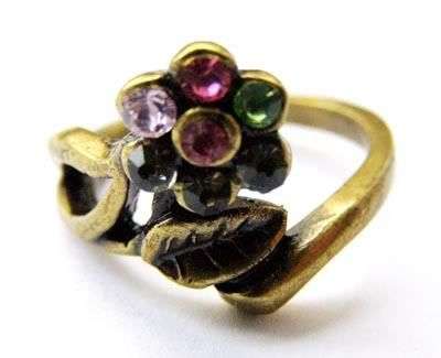 Genuine Austrain crystal 18kgp Ring