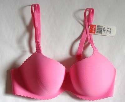 STUNNING PINK TRIUMPH SEAMLESS T-SHIRT BRA!!!